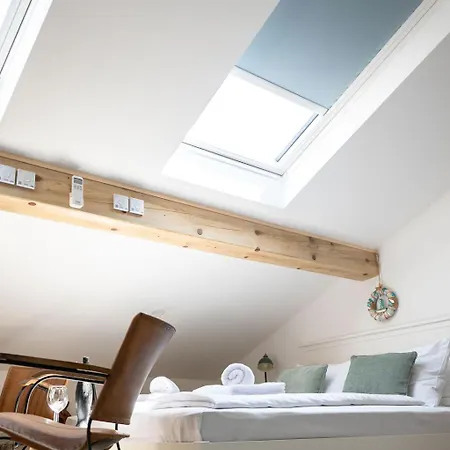 Apartamento Terra Navis Izola-parking Included 700m *