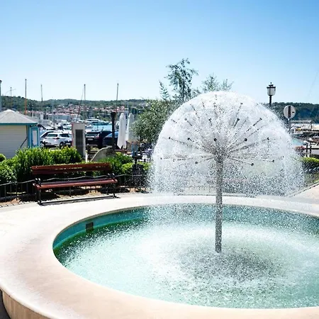 Apartamento Terra Navis Izola-parking Included 700m Izola